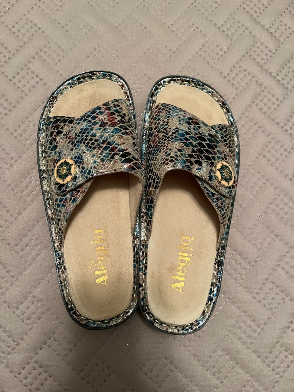BRAND NEW-Alegria Leather Slides/Sandals - size 36 (6 - 6.5)